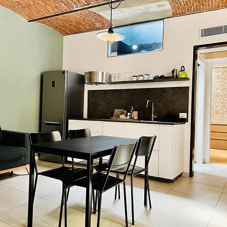 Bilocale Su Corte Milanese Buitenkant foto